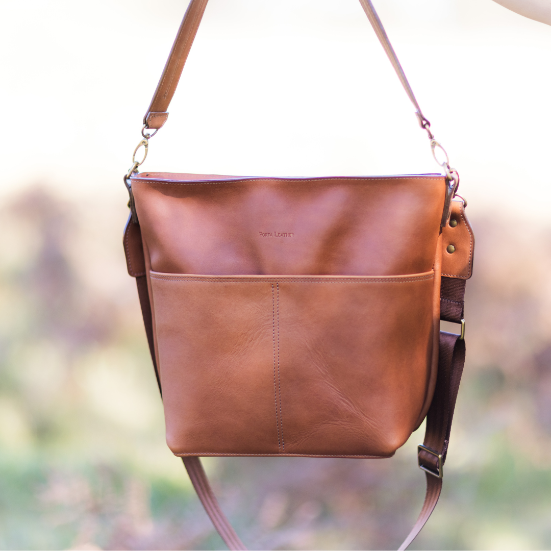Porta Leather Essential Crossbody Bag in Heritage Brown front view