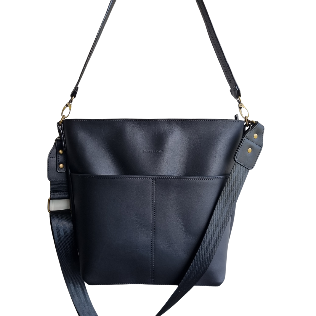 Porta Leather Essential Crossbody Bag in black and Antique hardware